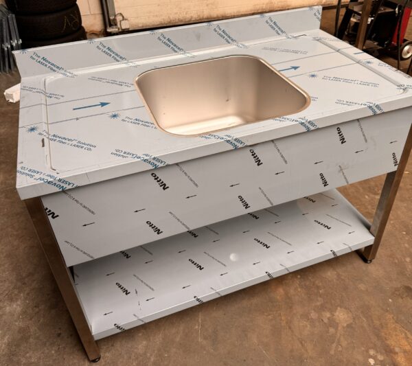 Outlet RVS Spoeltafel 1700x700x900 1 bak midden